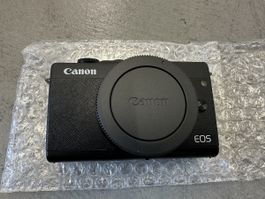 Canon EOS M200 + EF-M 15–45mm IS STM – OVP & Zubehör