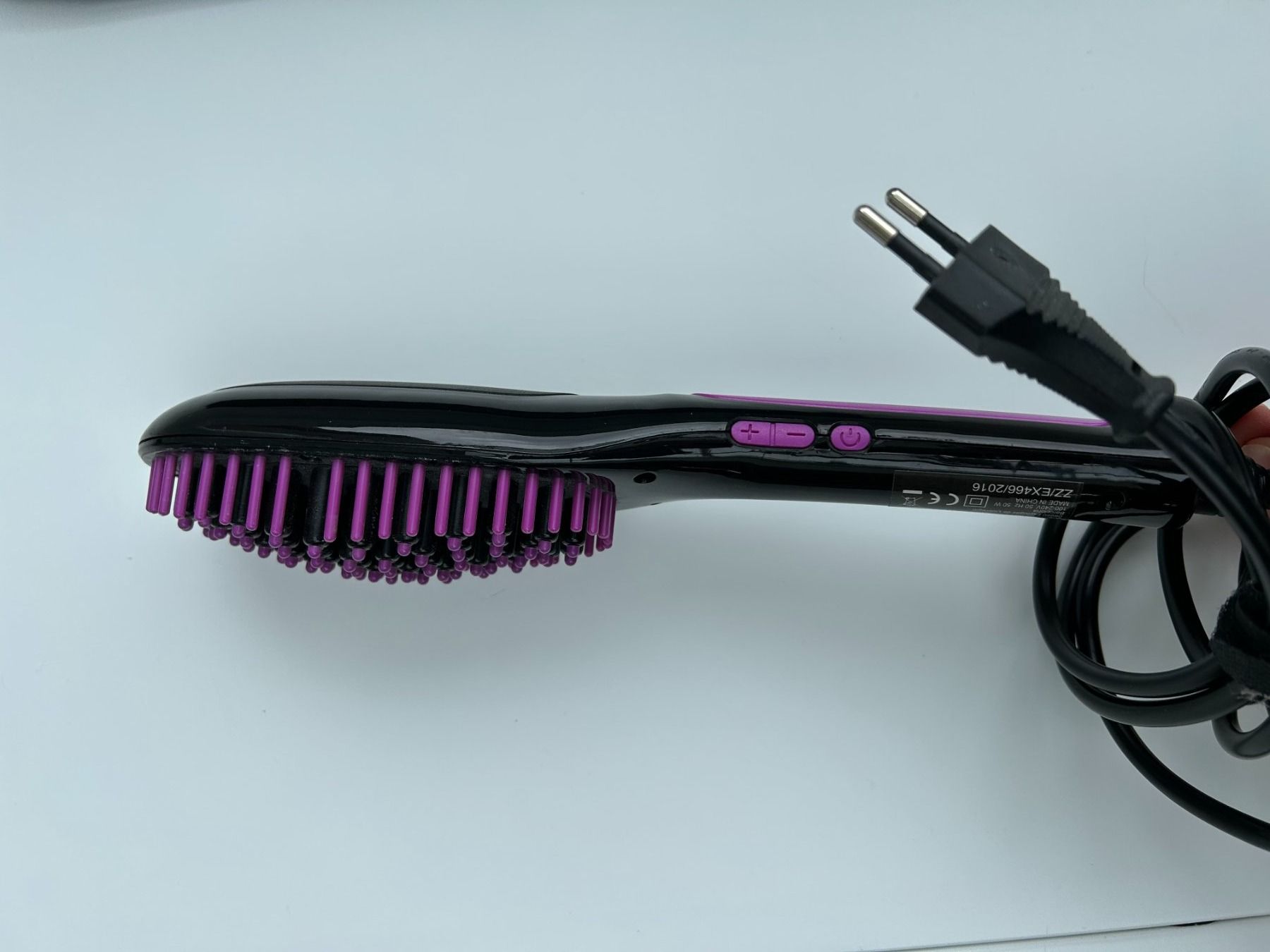 Sonstige Haarpflege: Straight Wizard Thermische Glättungsbürste / Glätteisen – Gebraucht aus Vaduz von vogt-mettler 4