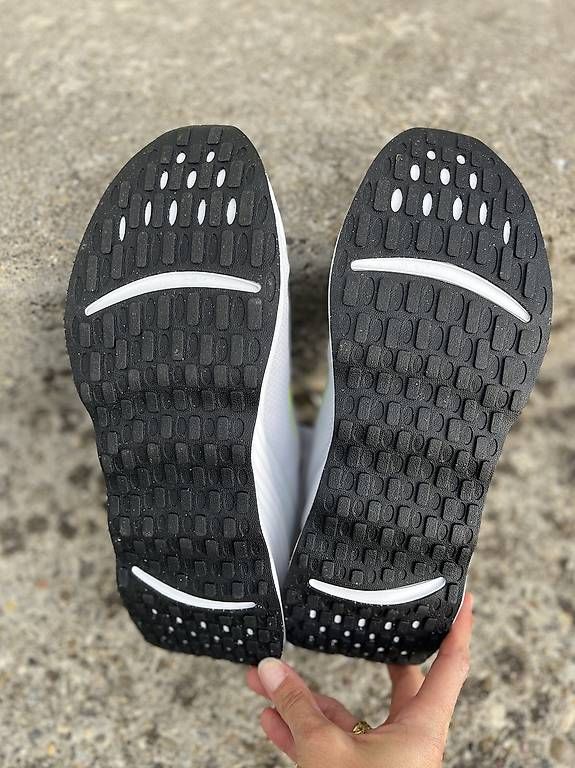 Nike Scarpe da uomo: Neue Nike Gr 44 Grau – Nuovo e nell'imballaggio originale da Nussbaumen AG venduto da rro_9mcy 1