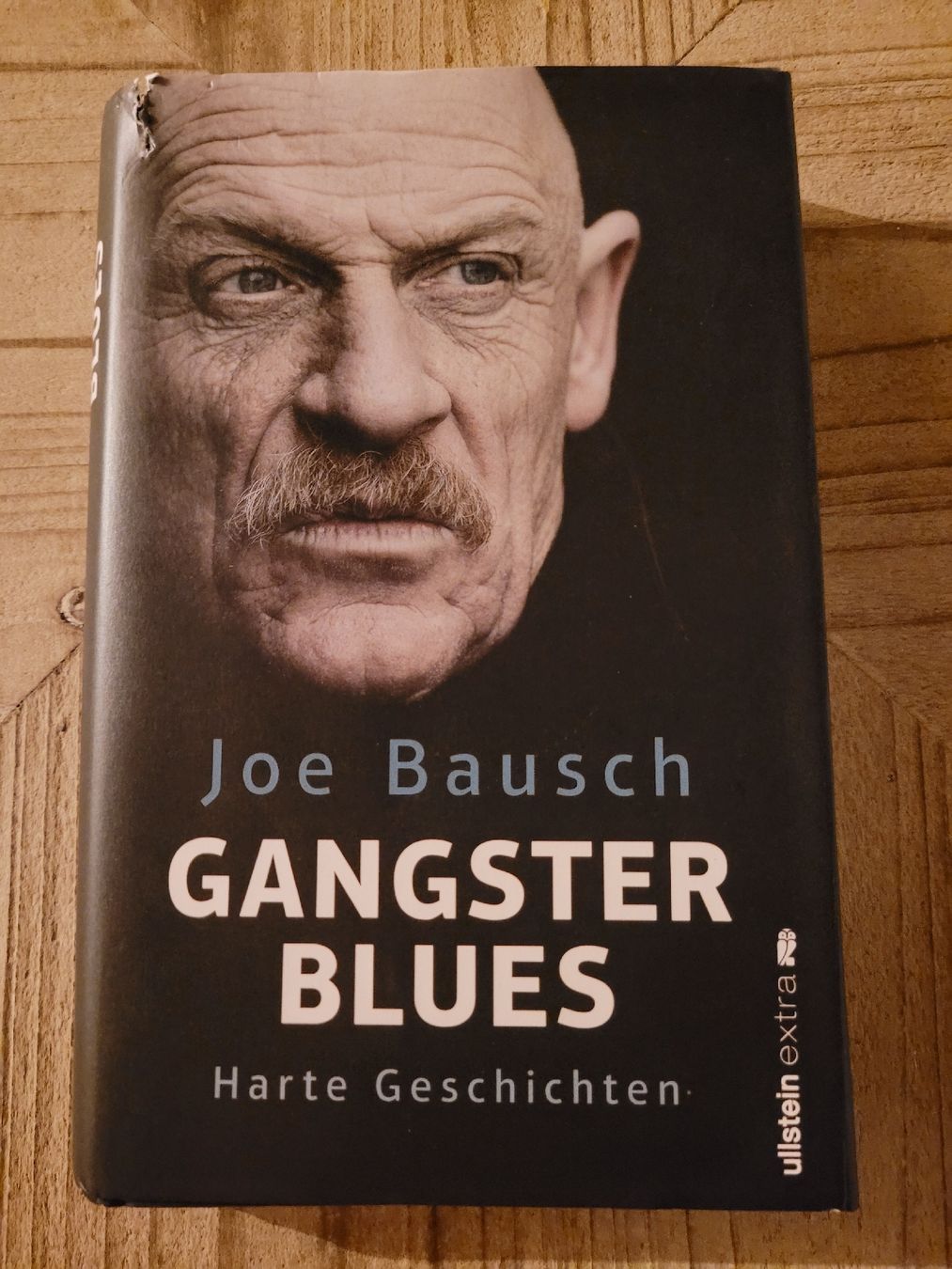 Libri: Gangster Blues – Usato da Perlen venduto da Safari_23