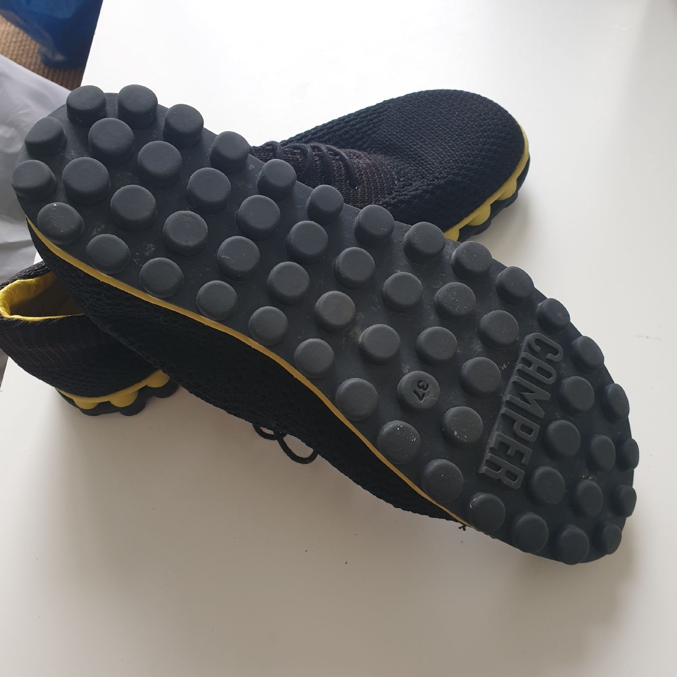 Camper Scarpe da donna: Camper schöner Sneaker Gr. 37 – Nuovo (secondo la descrizione) da Frenkendorf venduto da Moon111 1