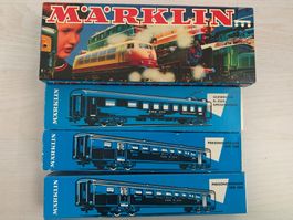 Märklin H0 SBB Zug E-Lok 3050 + 3 PW