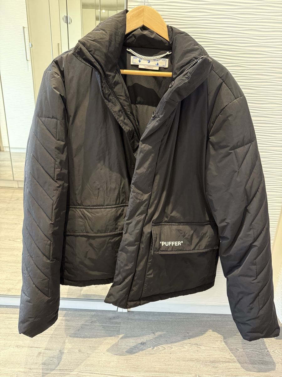 Off-White Giacche: Off white diag puffer jacket M – Usato da Giubiasco venduto da Darkemperor 1
