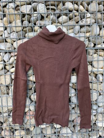 Rollkragenpullover braun