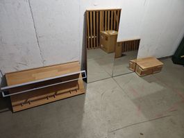 🪞 Garderobe mit Spiegeln & Hutablage –funktional & stilvoll