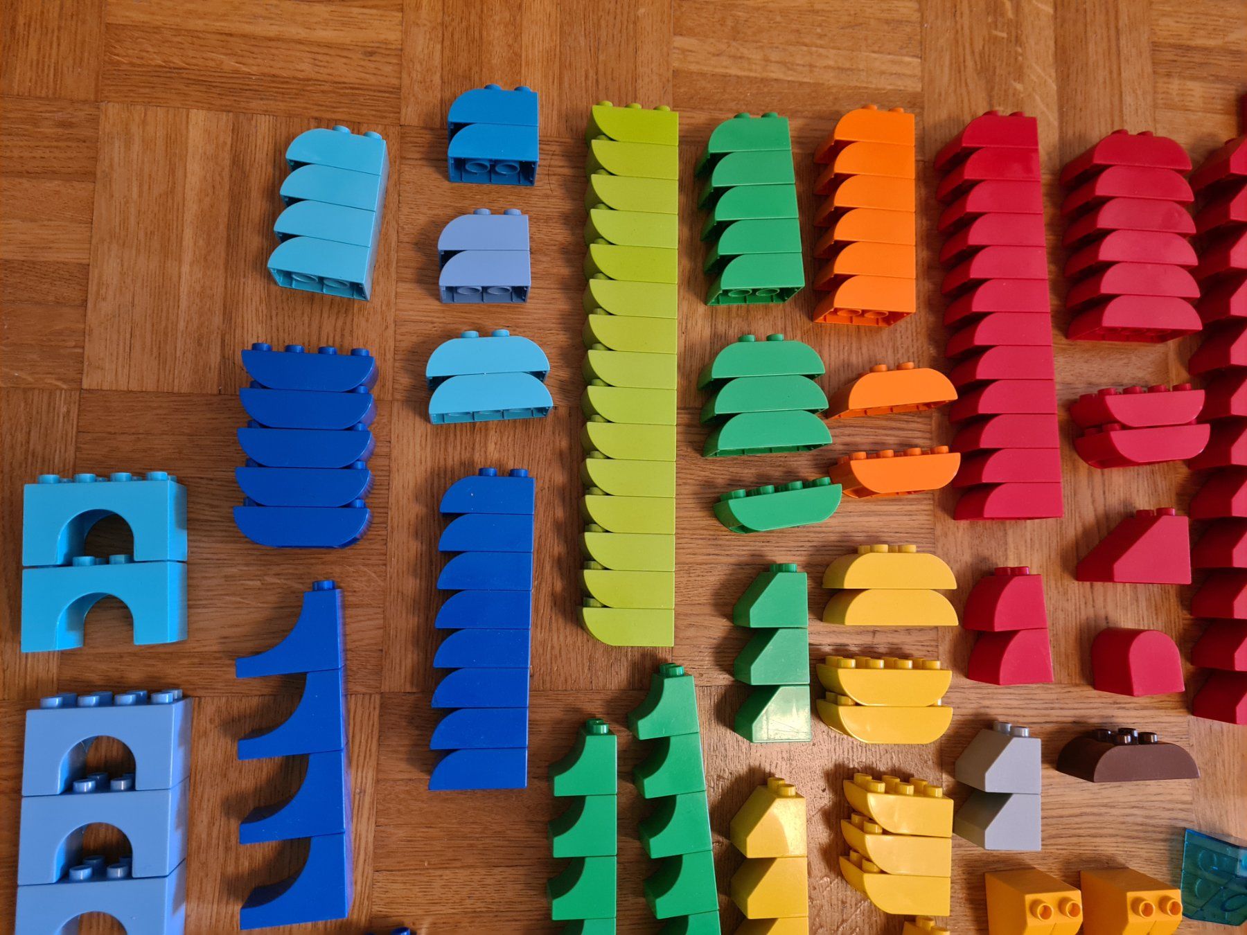 Lego Kit di costruzioni: Lot de briques spéciales LEGO DUPLO – Usato da Nyon venduto da Dap_j77s 2