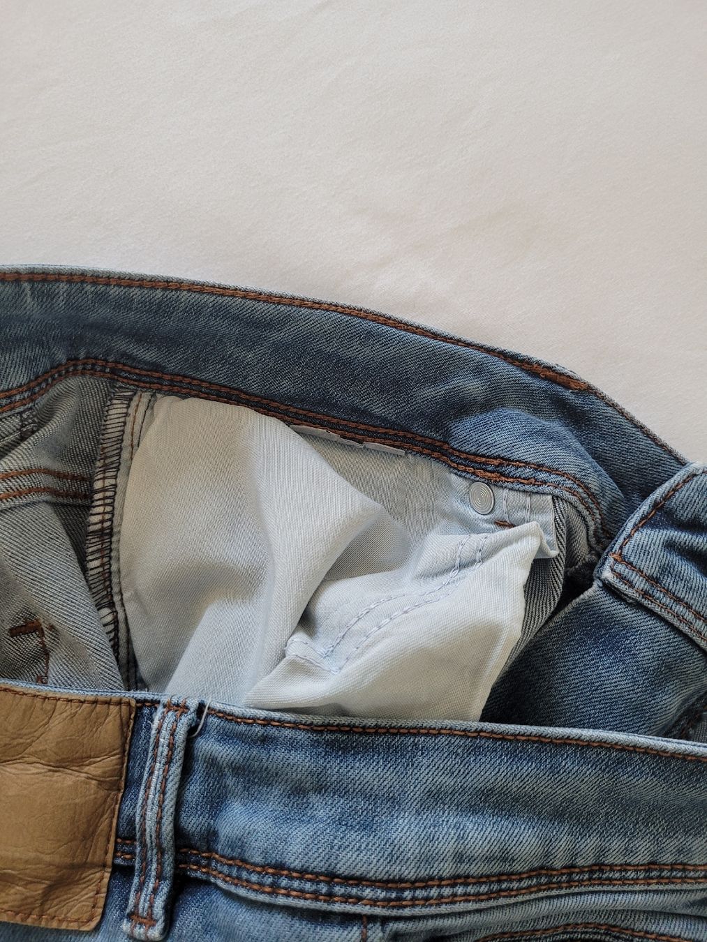 Jeans: 30. Jeans Gaspard femme taille 38 – Usato da Villars-sur-Glâne venduto da m66_dch5 4