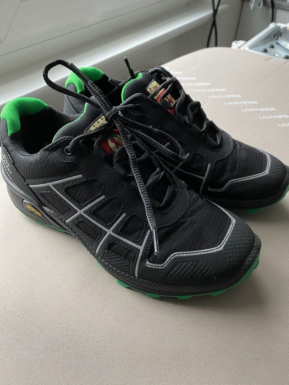 Scarpe da donna: Agilityschuh, Doc Walker, gr. 39 – Usato da Widnau venduto da Katja1973