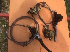 Freins moto scooter 50 100 APRILIA PEUGEOT MBK YAMAHA SUZUKI