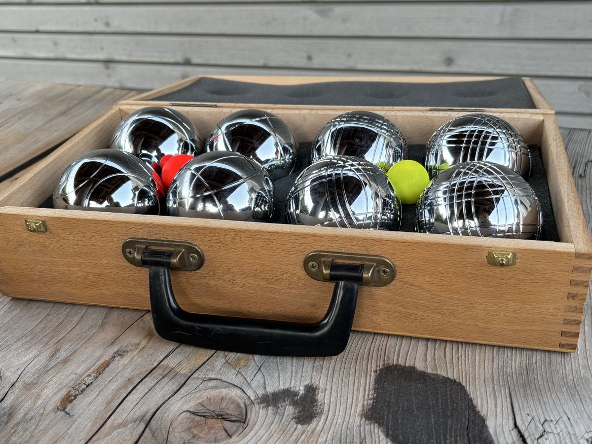 Ikea Giochi: Petanque Set mit Holzkoffer – Nuovo (secondo la descrizione) da Würenlos venduto da Ashley24