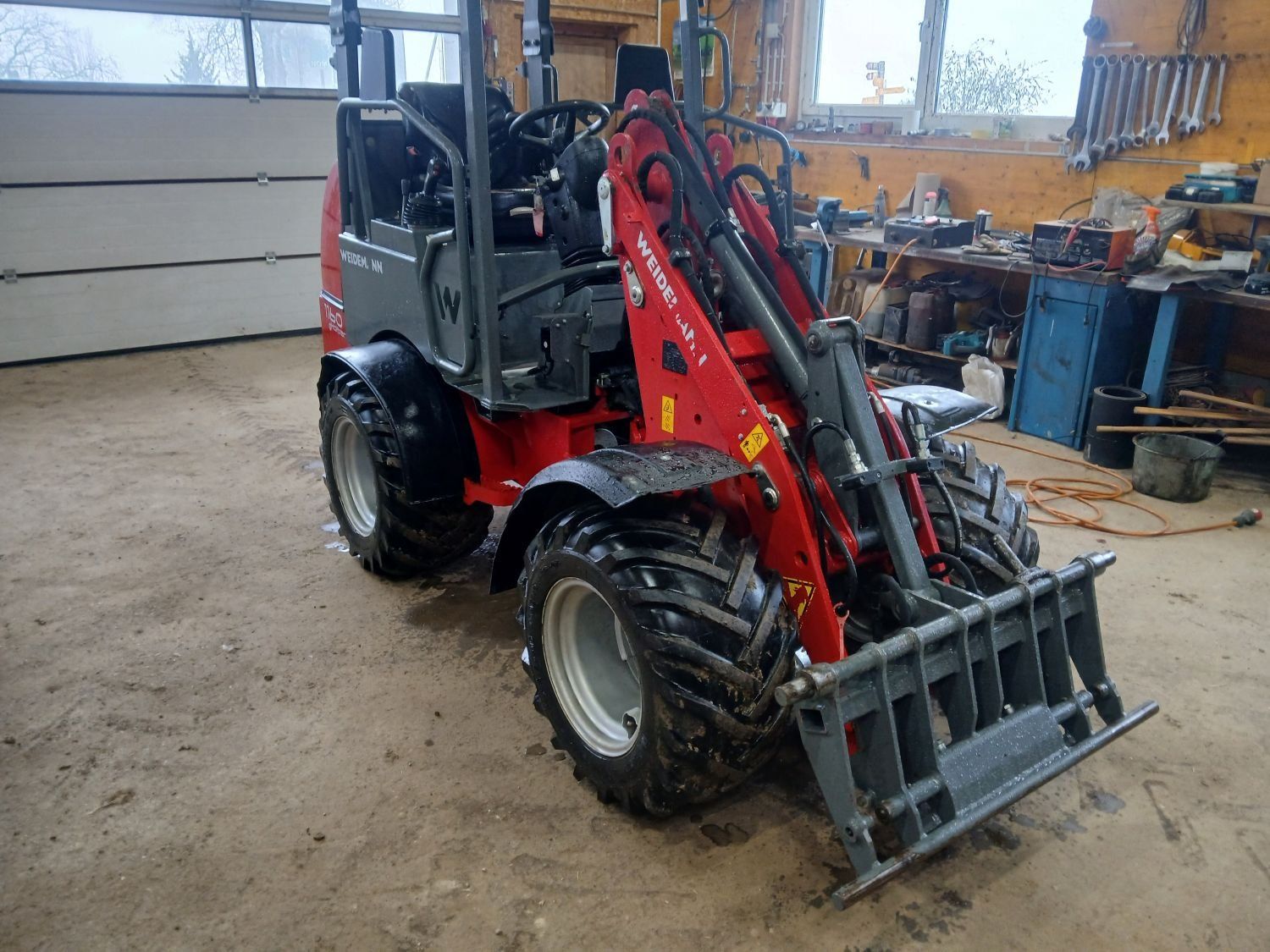 Weidemann Caricatori: Hoflader Weidemann e1160 vollelektrisch – Usato da Wilchingen venduto da farmer6599 3