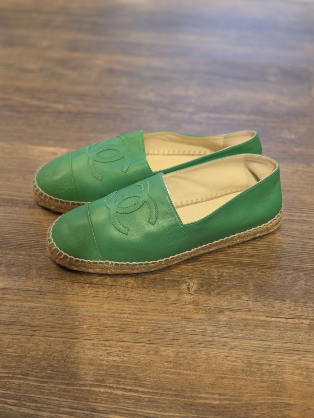 Chanel Scarpe da donna: Chanel Leder Espadrilles – Usato da Zürich venduto da Bubi83 1