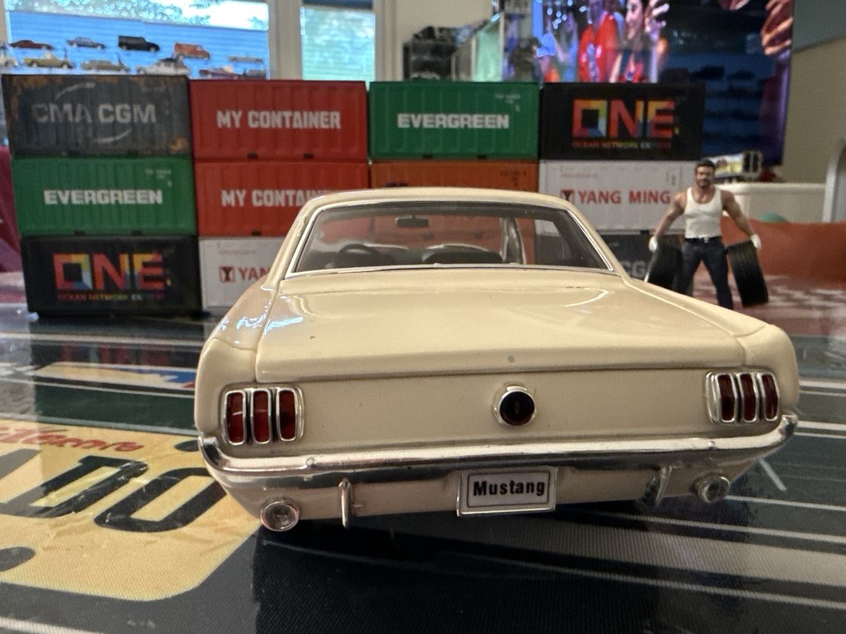 Ford Modellini d'auto: Oldtimer Ford Mustang  1:18 – Nuovo (secondo la descrizione) da Basel venduto da Zomeg 3