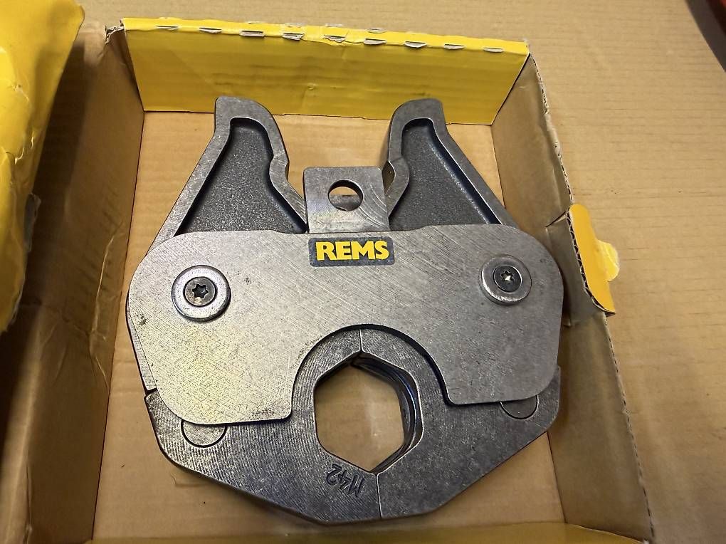 Rems Tutti gli attrezzi: REMS Presszange M42 und M54 – Usato da Necker venduto da liq24 2