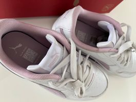 Sneaker von PUMA, Gr. 32, weiss/pink