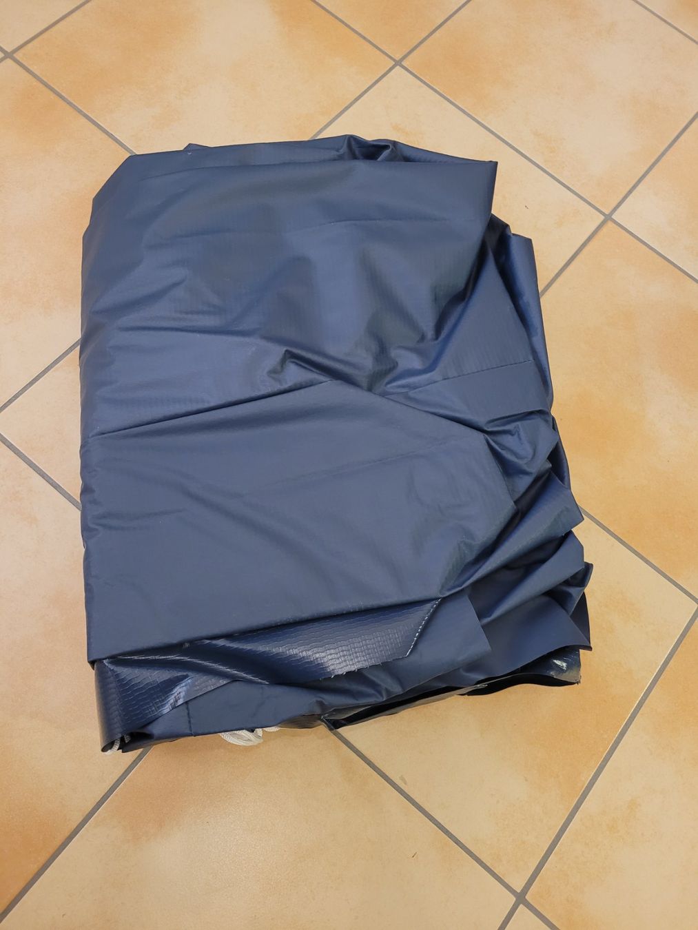 Schwimmbad: Poolblache Intex 4M x 2M – Neu (gemäss Beschreibung) aus Benken SG von Viper120 1