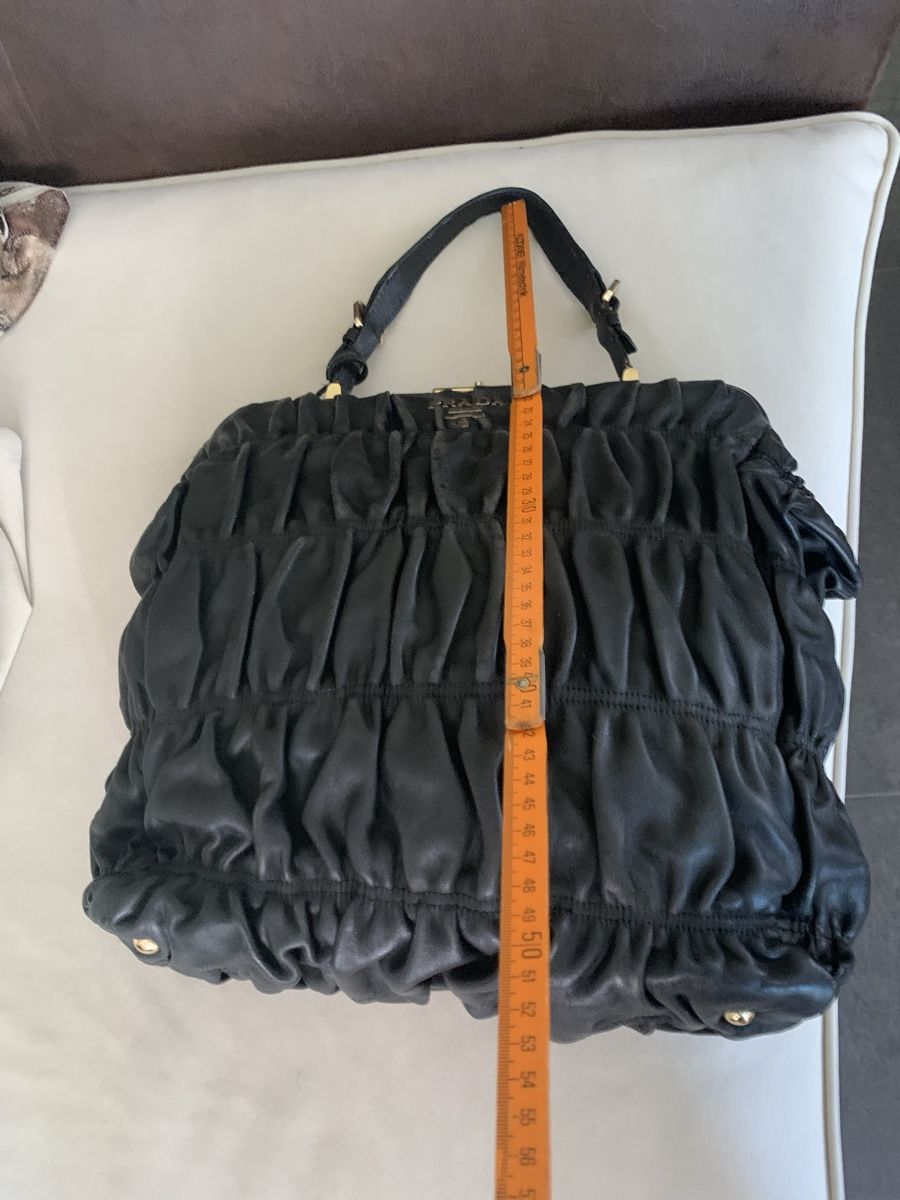 Prada Taschen für Damen: Prada Tasche – Gebraucht aus Bergdietikon von zor_856j 2