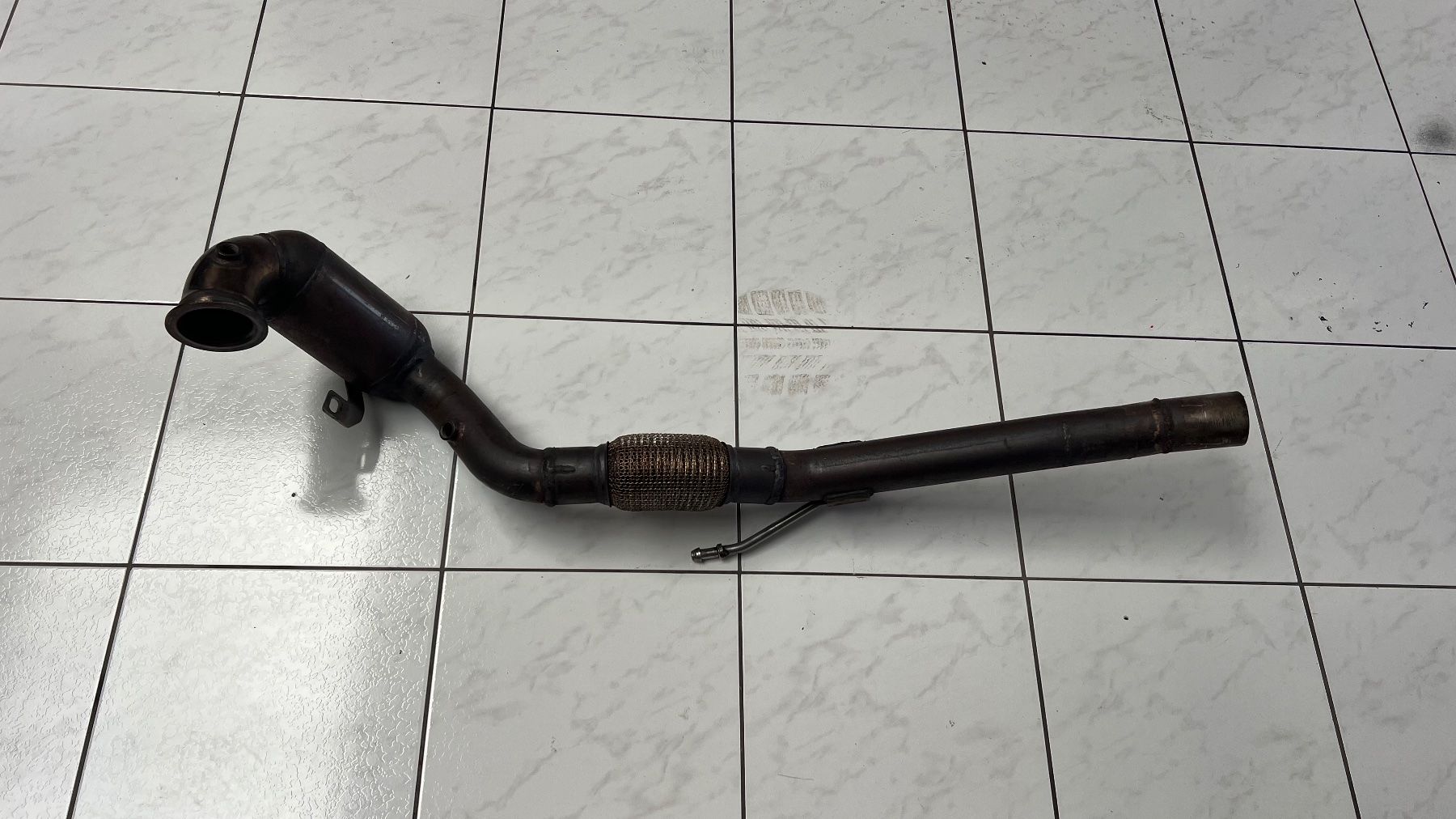 Sistemi di scarico: HJS Downpipe – Usato da Aarau Rohr venduto da jen_lw9f