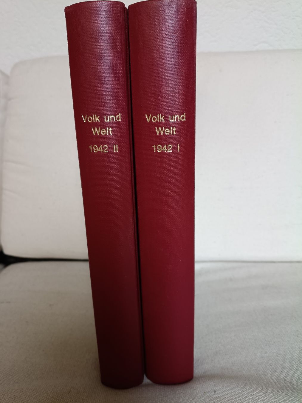 Libri: 2 Bände "Volk und Welt" 1942 – Usato da Zürich venduto da imago6912