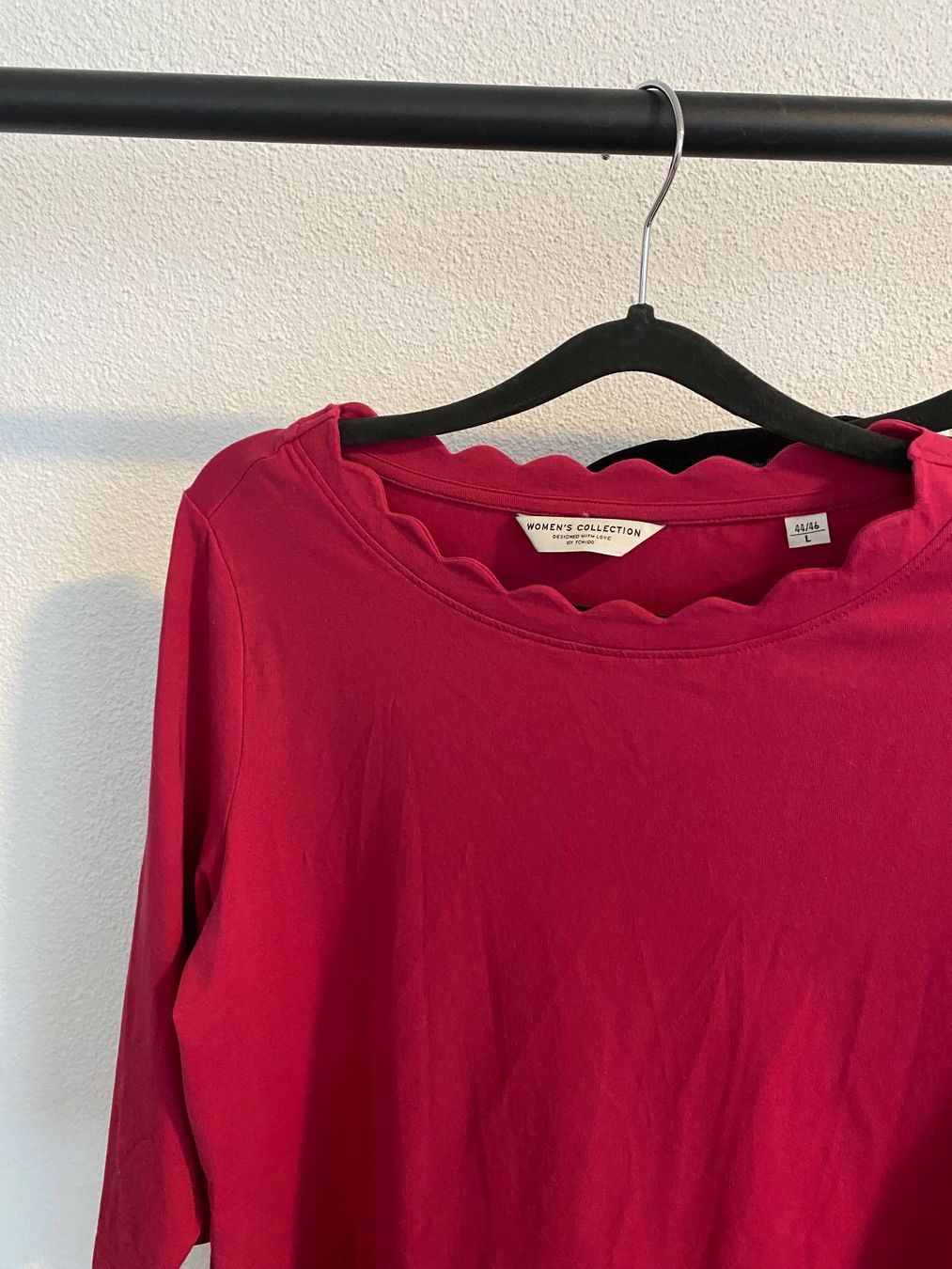 Maglioni & Felpe: Shirt und Pulli 🌈 – Usato da Teufen AR venduto da Memilu 1