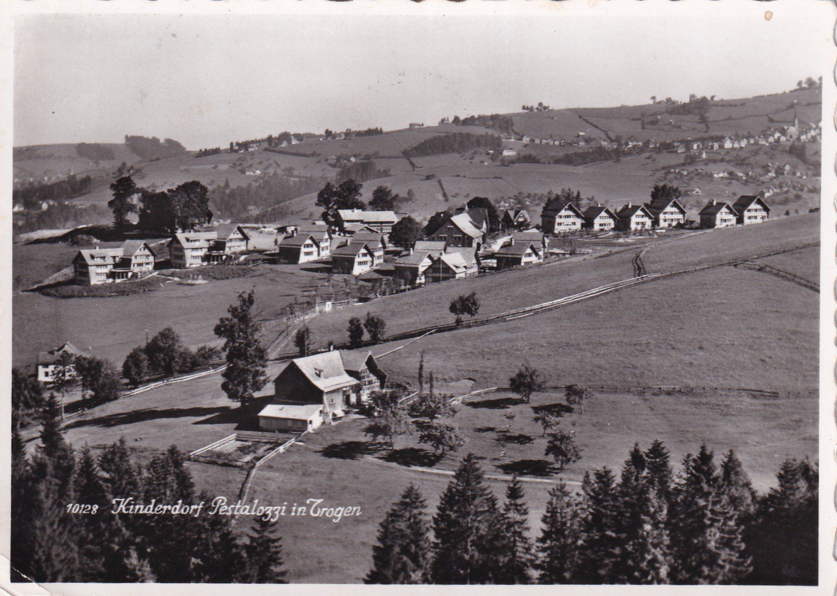 Cartoline postali: Kinderdorf Pestalozzi in Trogen – Usato da Cormoret venduto da Pascalll2001