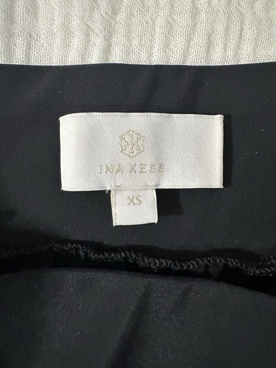 Ina Kess Pantaloni: Ina Kess Calipsa Shorts Black XS – Nuovo (secondo la descrizione) da Reichenburg venduto da Noelle6002 4
