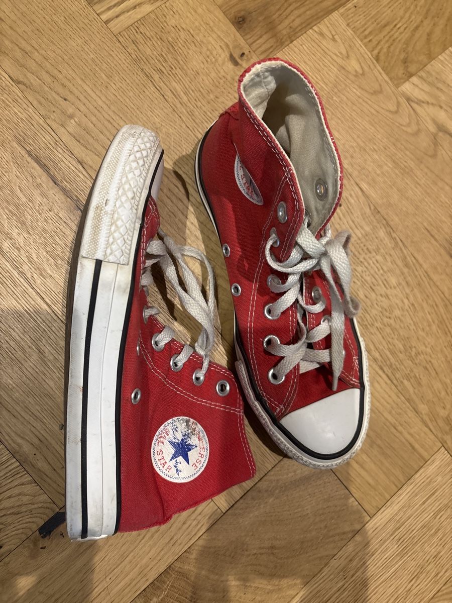 Converse Scarpe da donna: Rote Converse Chucks, Gr. 36 – Usato da Dottikon venduto da Skyylark 1