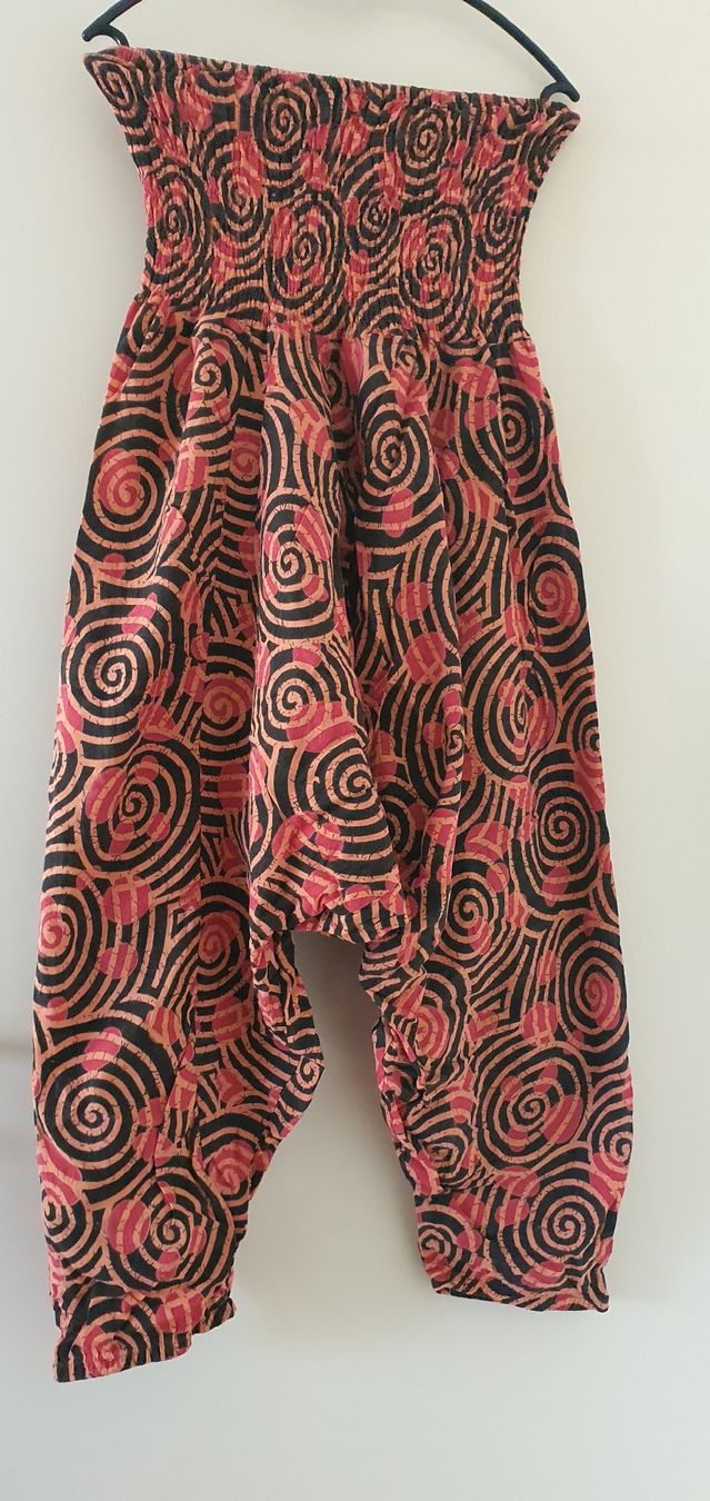 Hosen: Pumphose Sarouelhose Aladinhose Haremshose – Gebraucht aus Winterthur von LaRoque 1
