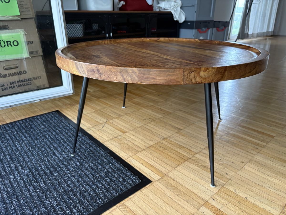 Tavoli: Runder Couchtisch holz – Usato da Dänikon ZH venduto da Niddu 2
