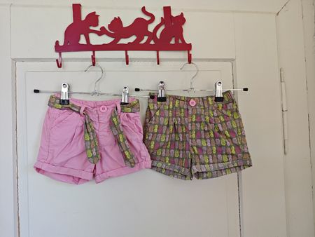 Shorts Gr 74, eher 80