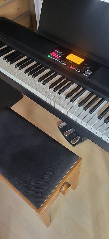 Strumenti musicali: E-Piano KORG XE20 mit Ständer – Usato da Siebnen venduto da rowu 3