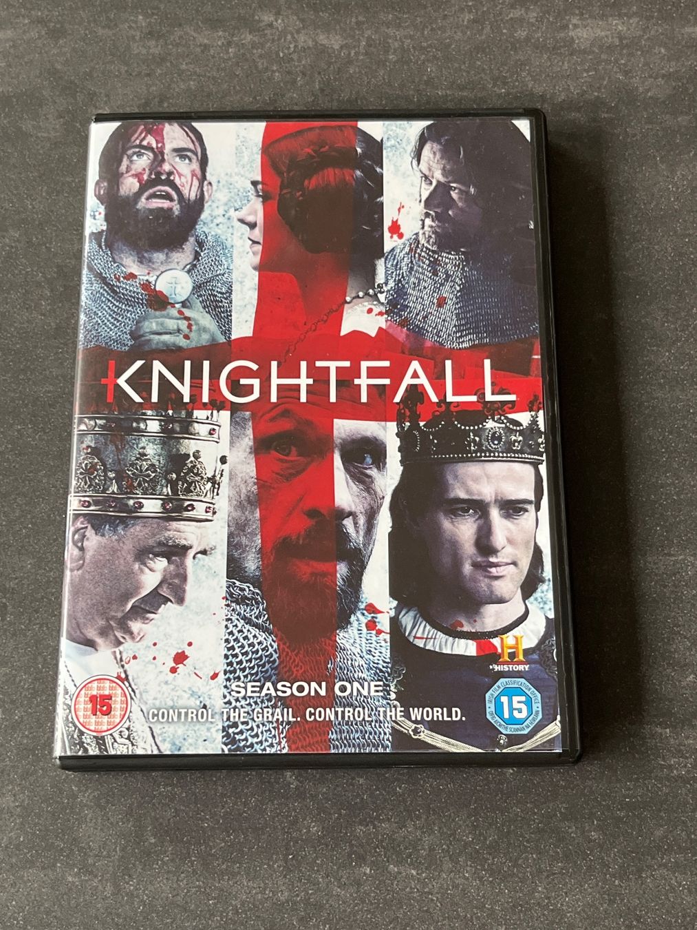 Tutti i DVDs: Knightfall Season 1 – Usato da Aarau venduto da Swifty03