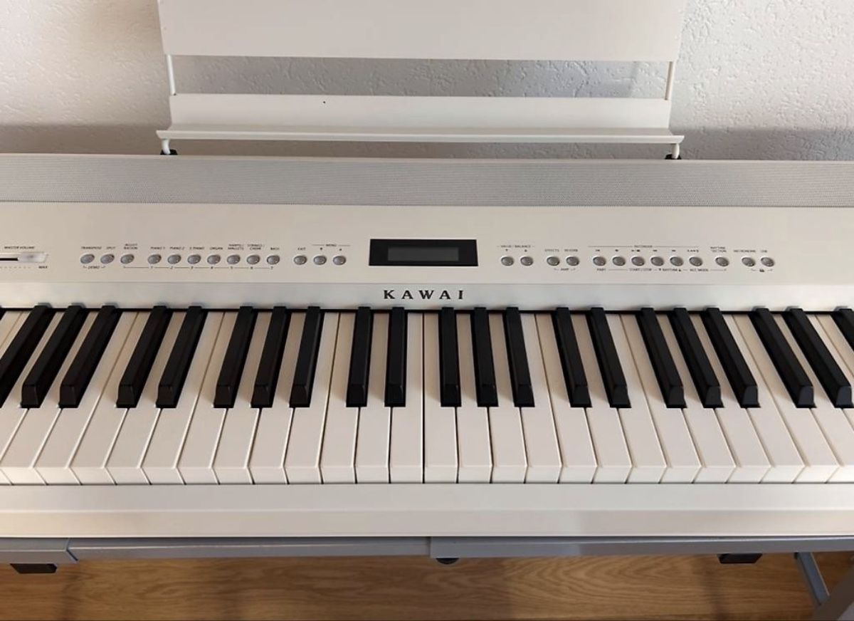 Kawai Strumenti musicali: Hochwertiges E-Piano in Weiss – Nuovo (secondo la descrizione) da Ettenhausen TG venduto da Pascha03 3