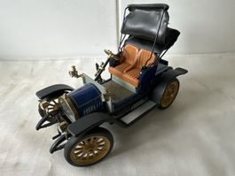 Sammlerstück: Opel Doktorwagen 1909 Schuco Modell 1228.