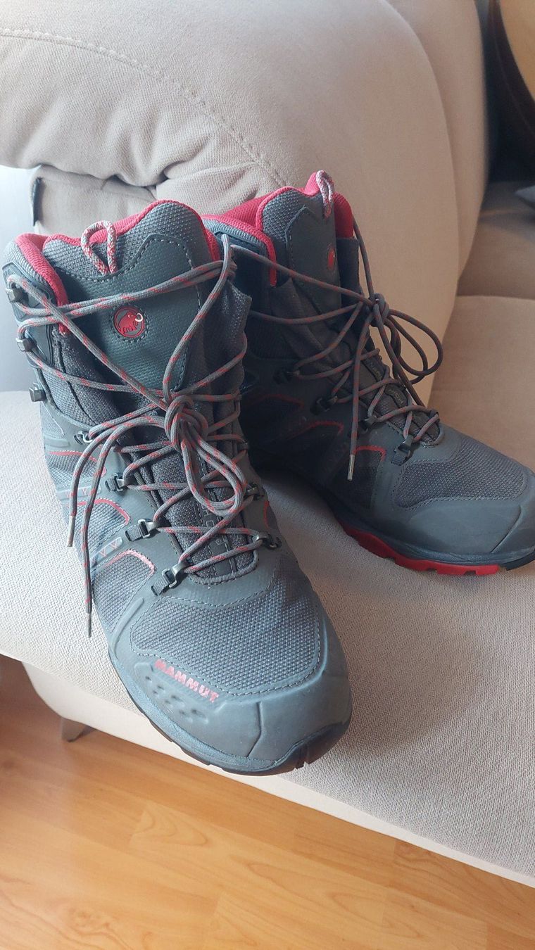 Mammut Chaussures hommes: Mammut Wanderschuhe – D'occasion à Rheinfelden par Mehxq