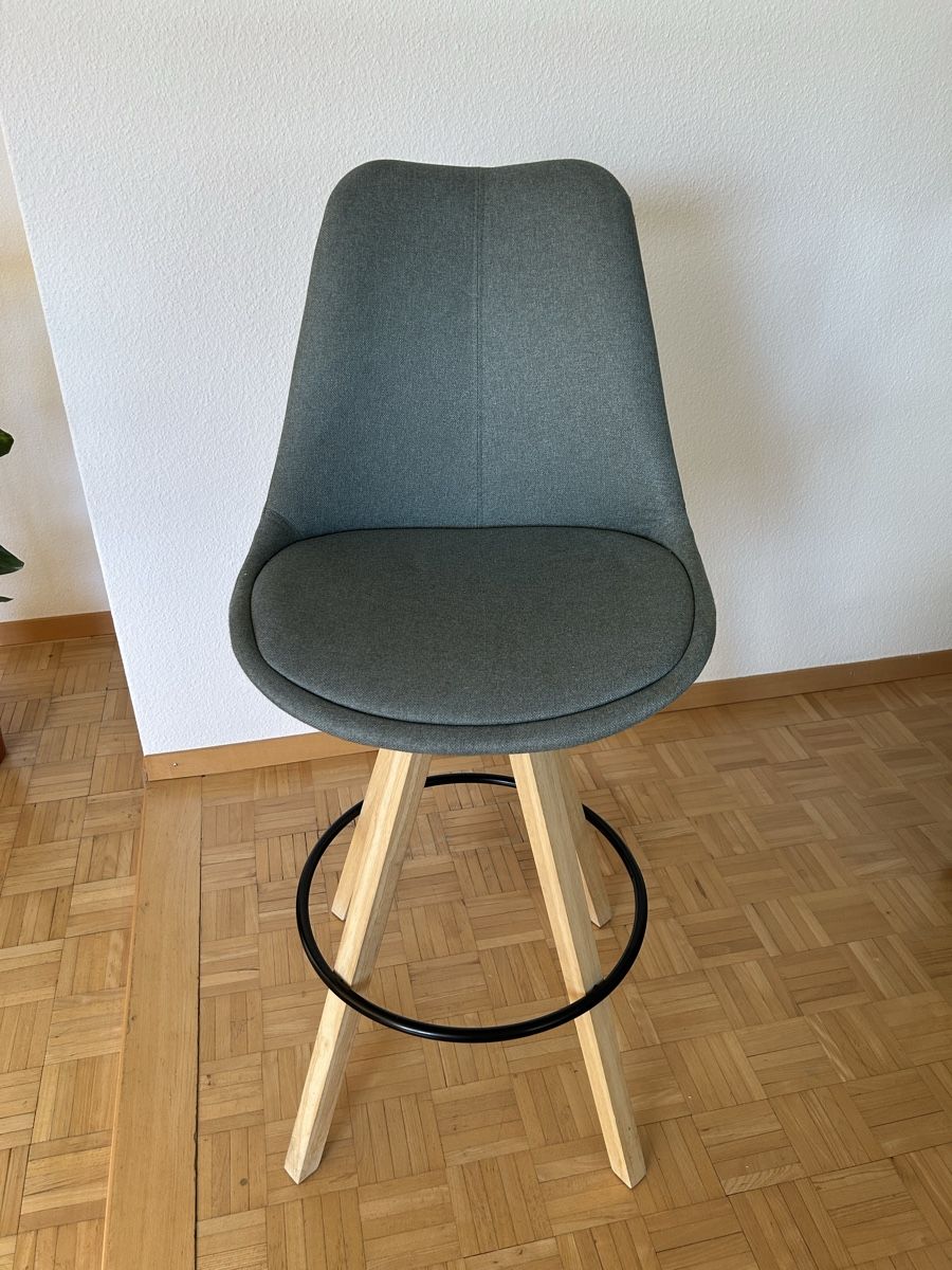 Stühle: 2 high chairs, green – Gebraucht aus Küsnacht ZH von chi_7c6w 3