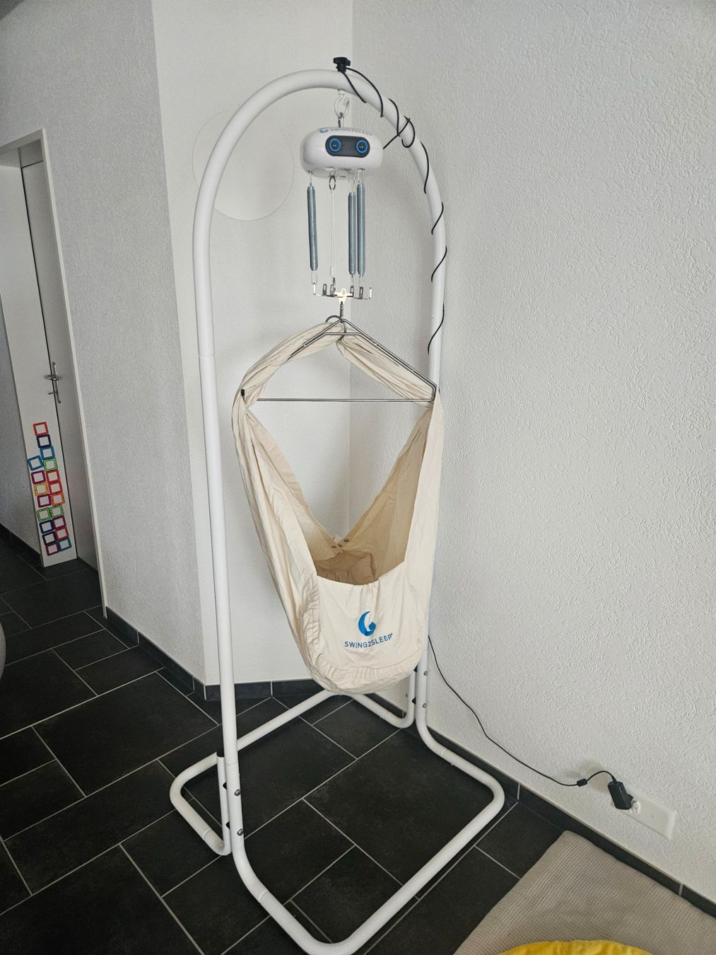 Swing2sleep Sdraiette & Sdraiette a dondolo: Federwiege mit Motor – Usato da Bubikon venduto da cla_kj25