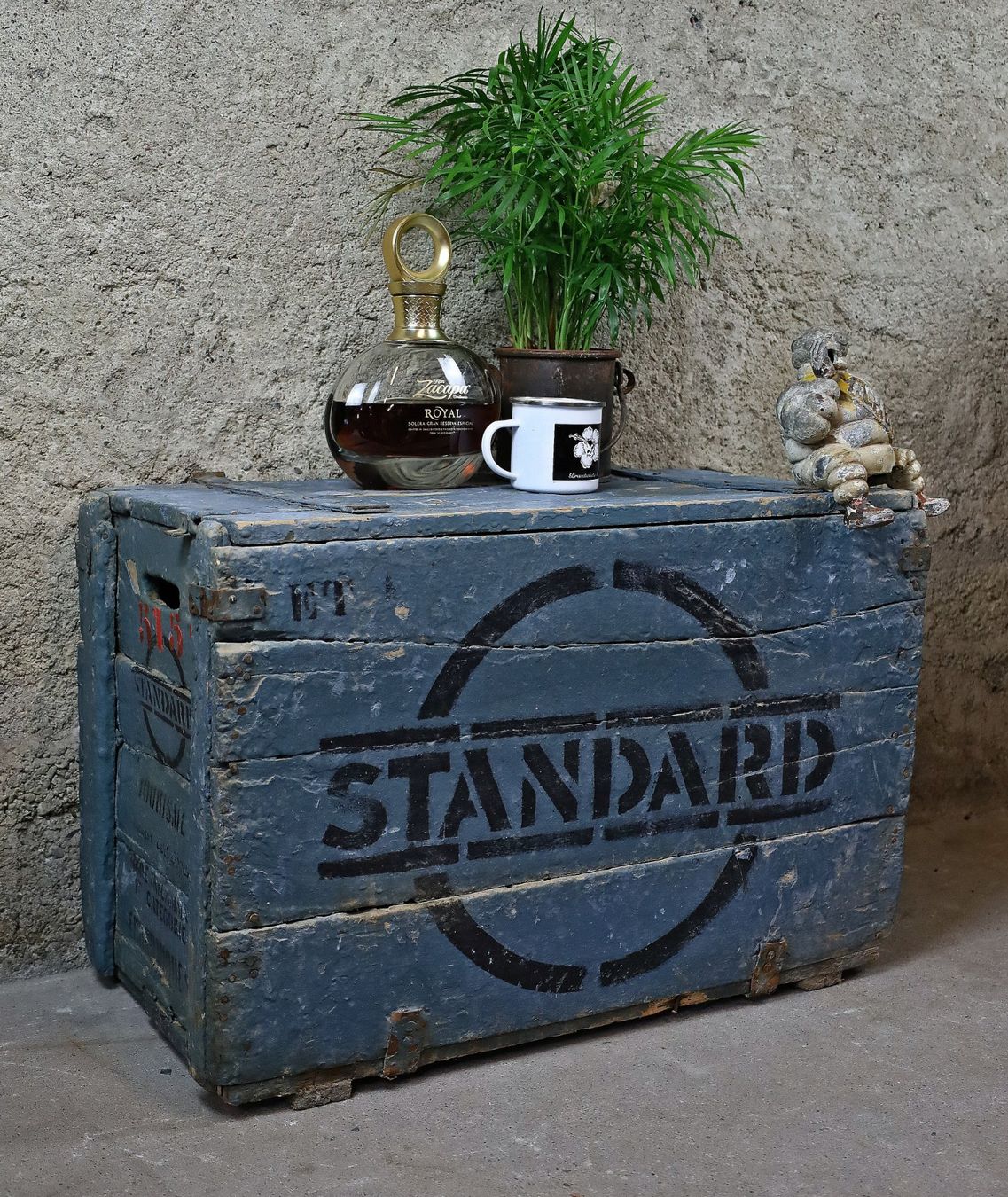 Cassapanche: Standard Oil Truhe/Kiste – Usato da Birrwil venduto da brandschatz_birrwil 2