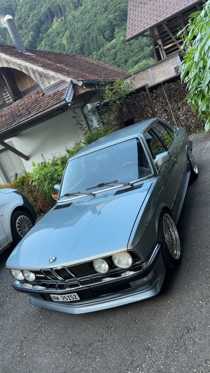 BMW Autos: BMW E28 520i – Gebraucht aus Wolfenschiessen von ets_k2q5 1