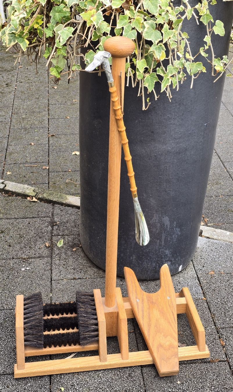 Tutte le decorazioni: Holzschuhbuttler H 90cm – Usato da Walkringen venduto da Vanuca 5