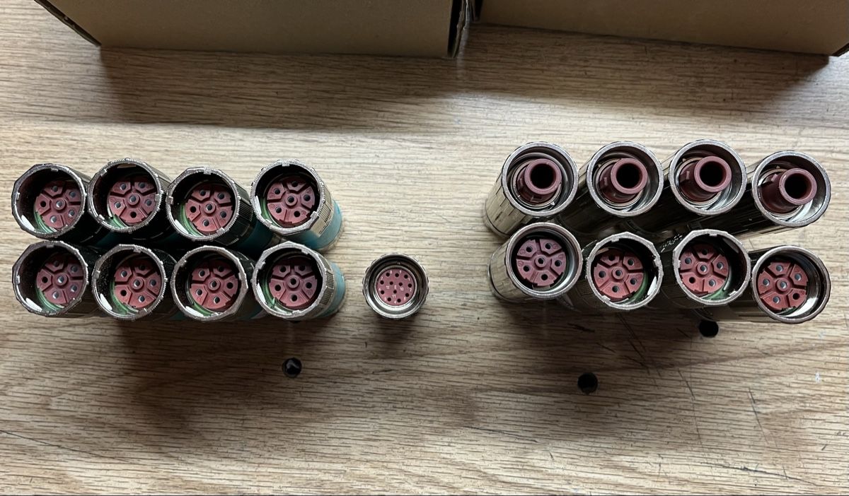 Siemens Composants électroniques: Siemens Stecker  – D'occasion à Biel/Bienne par Ebabil 3