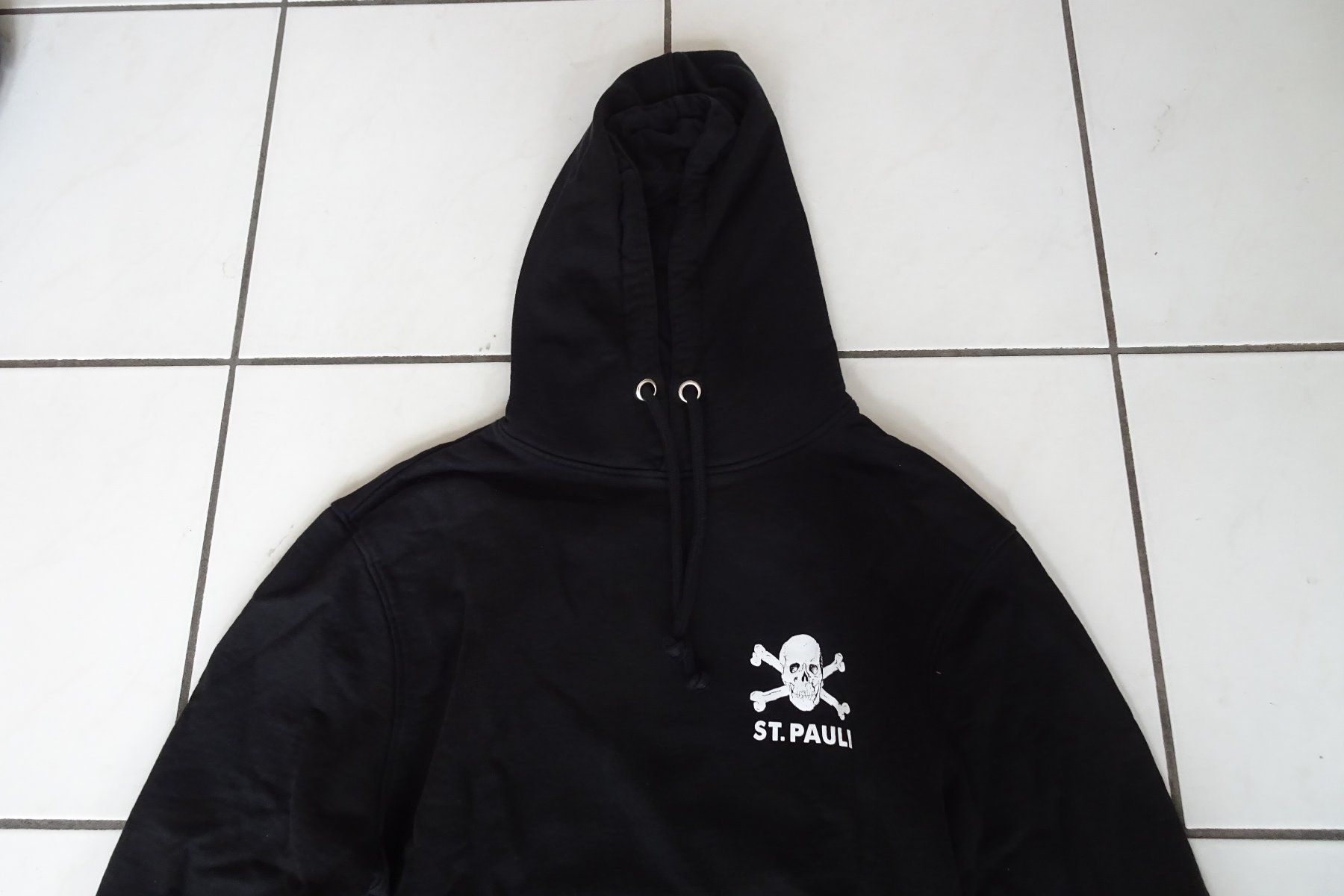 Pulls & Sweat-shirts: Pullover, Hoodie St. Pauli Gr. S – D'occasion à Strengelbach par schmetterling20 1