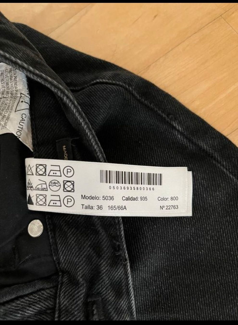 Massimo Dutti Jeans: low waist Massimo Dutti Jeans, 36 – Gebraucht aus Embrach von georgiana 2