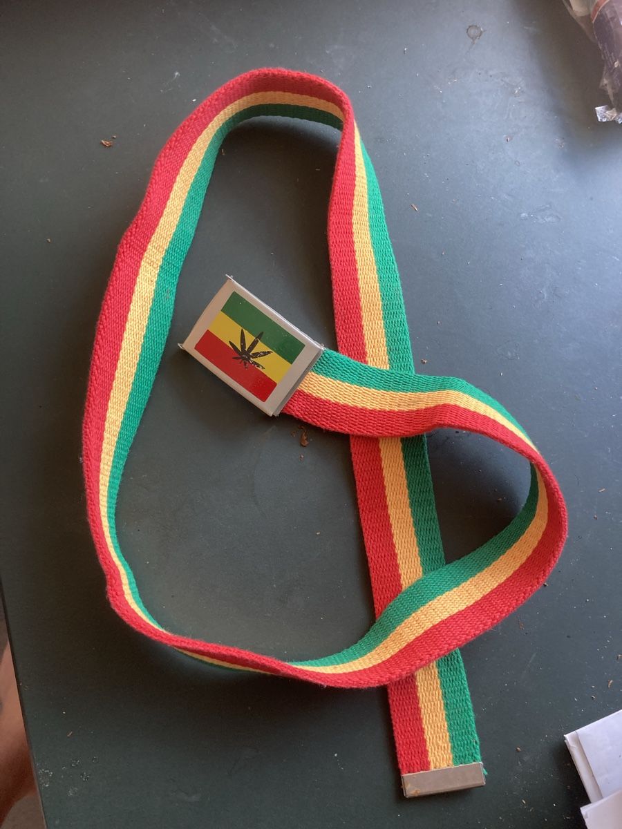 Cinture: Rasta Gürtel Grösse L – Usato da Sonvilier venduto da mic_yrm9 1