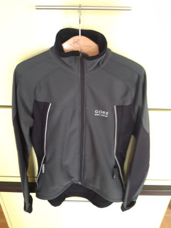 Velojacke - Damen - Grösse 38 - Marke Gore Bike-Wear