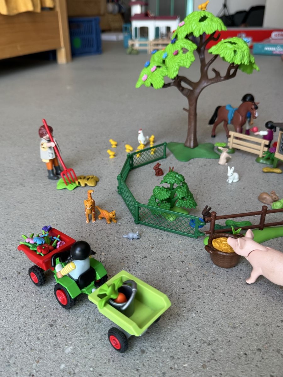 Playmobil Spielzeuge: Playmobil Bauernhof Set – Gebraucht aus Zürich von Retrousse 1