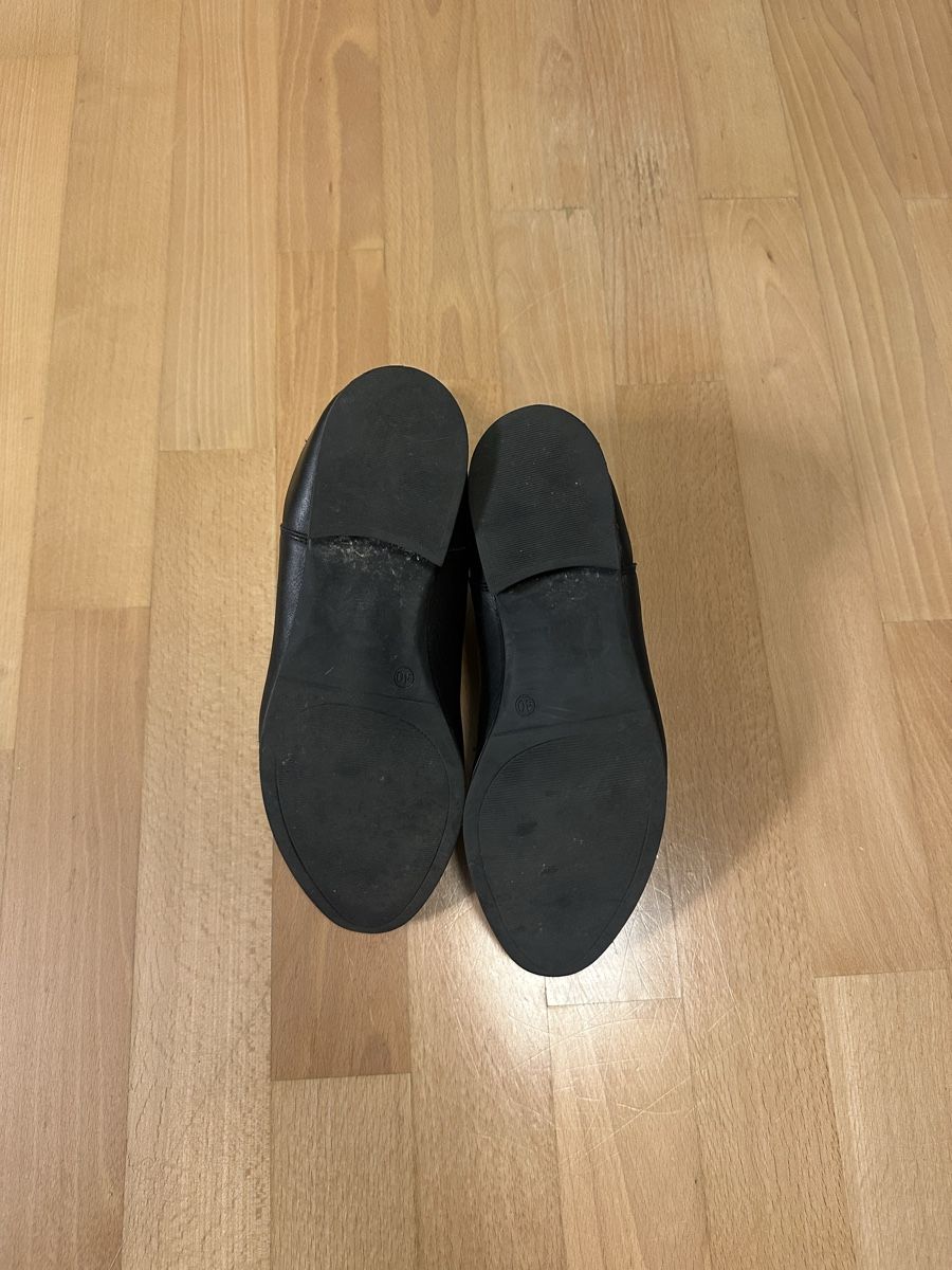 Scarpe da donna: Schwarze Herbst-Boots, Echtleder, Grösse 40 – Usato da Bonstetten venduto da Filetti99 4