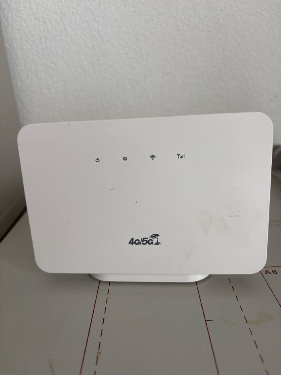 Modem & Router: 4/5 G Router für Daten SIM – Usato da Ettingen venduto da Blauenblau