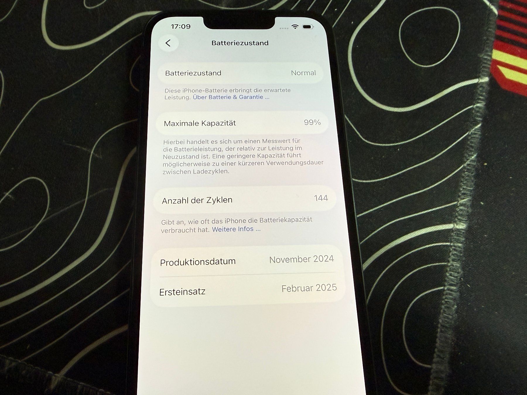 Apple Telefoni cellulari / Smartphones: Iphone 16E 128Gb#118 – Usato da Au SG venduto da bah_6f5w 4