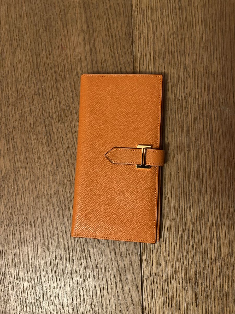Hermès Portemonnaies: Hermès Bearn Portefeuille  – Neuf avec emballage d'origine à St. Prex par Nikolletta